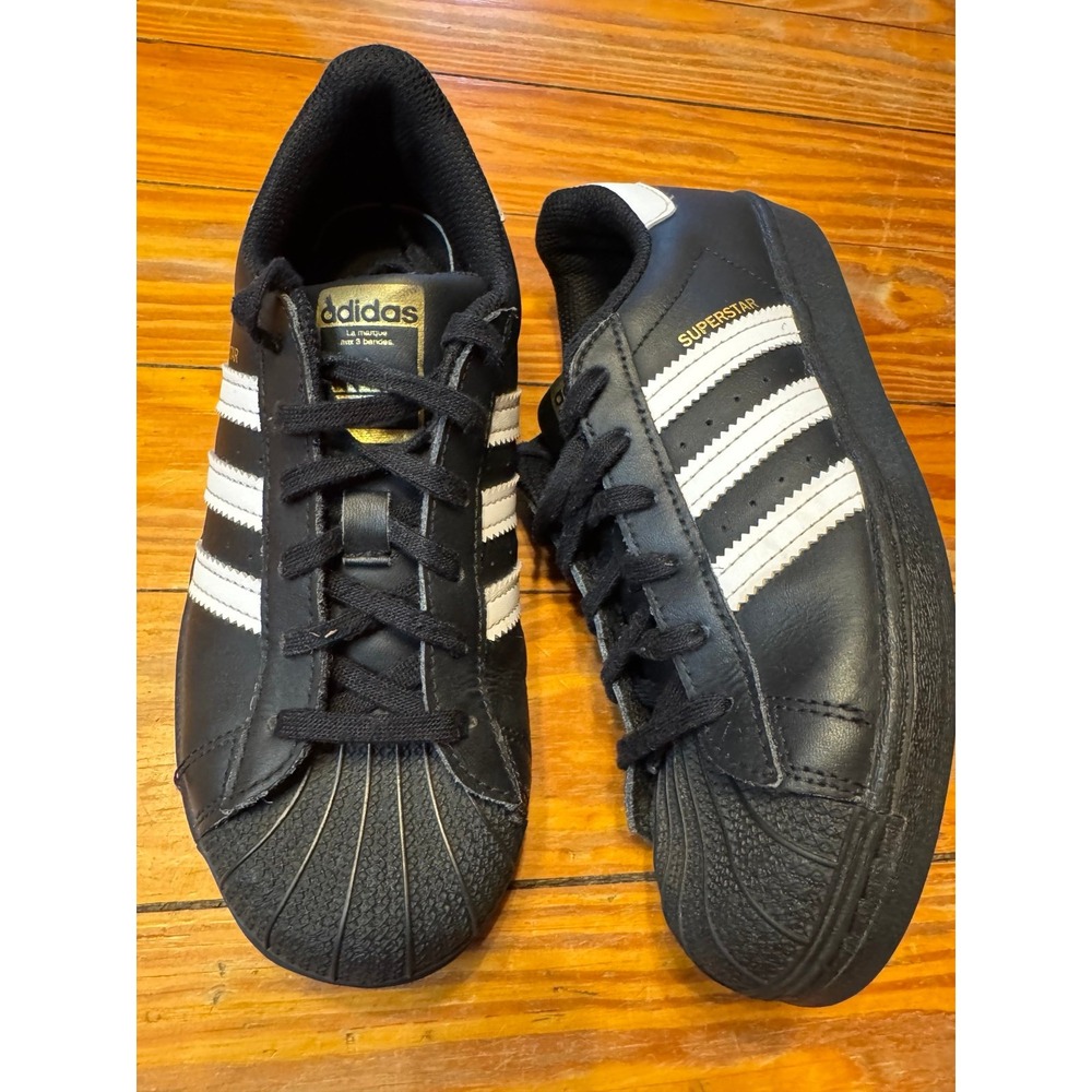 Adidas‎ Superstar Black Sneakers Size Youth 3